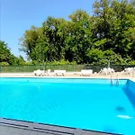 La Dolce - With Shared Pool And Large Terrace Apartament