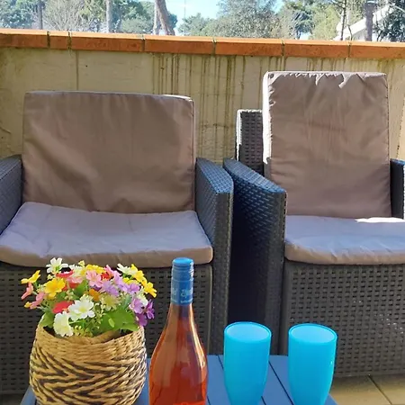 Apartament La Dolce - With Shared Pool And Large Terrace Lido delle Nazioni