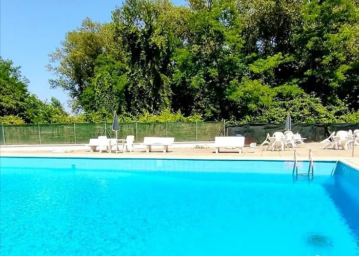 La Dolce - With Shared Pool And Large Terrace شقة