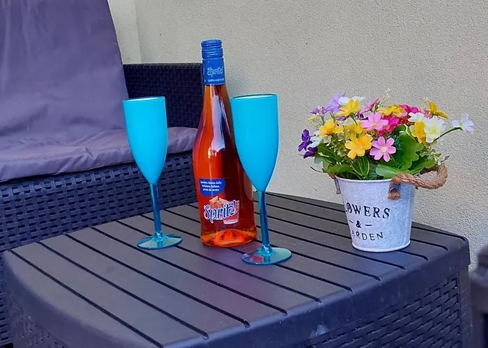 La Dolce - With Shared Pool And Large Terrace *