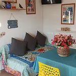 La Dolce - With Shared Pool And Large Terrace アパート *