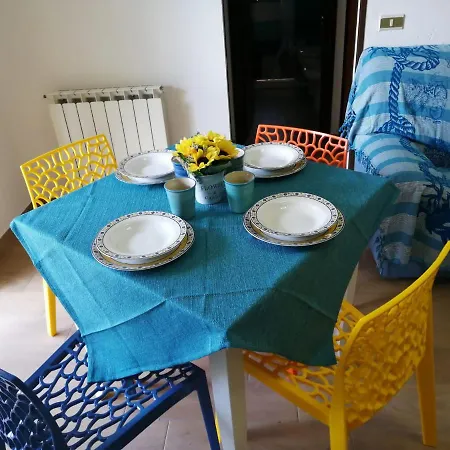Apartment La Dolce - With Shared Pool And Large Terrace