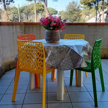 La Dolce - With Shared Pool And Large Terrace Apartment