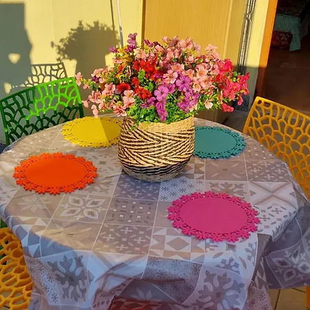 La Dolce - With Shared Pool And Large Terrace Lejlighed *