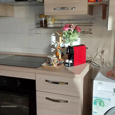 Apartment La Dolce - With Shared Pool And Large Terrace Lido delle Nazioni