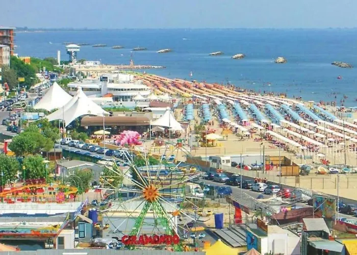 La Dolce - With Shared Pool And Large Terrace Lido delle Nazioni