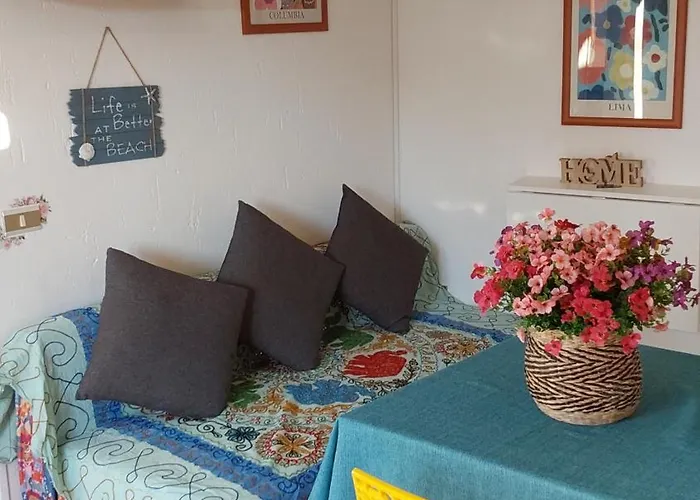 La Dolce - With Shared Pool And Large Terrace 아파트 *